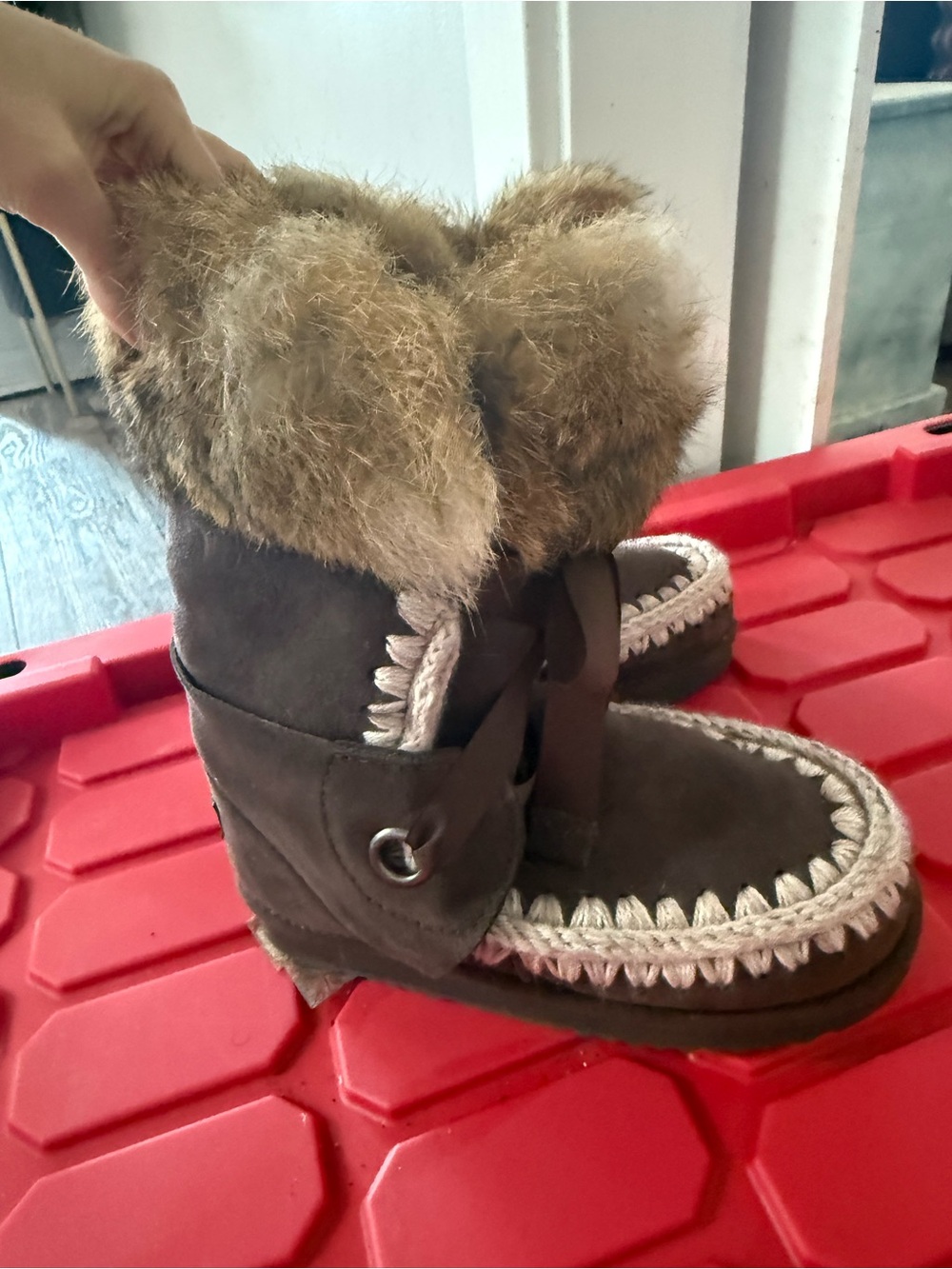 MOU Rabbit Fur Boots - Picture 2 of 4